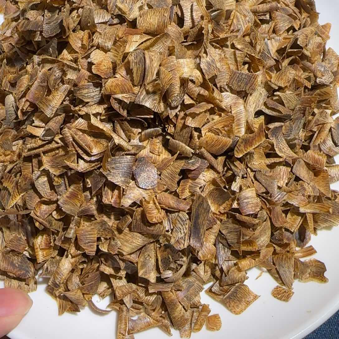 沉香手把件海南老白奇切片50g