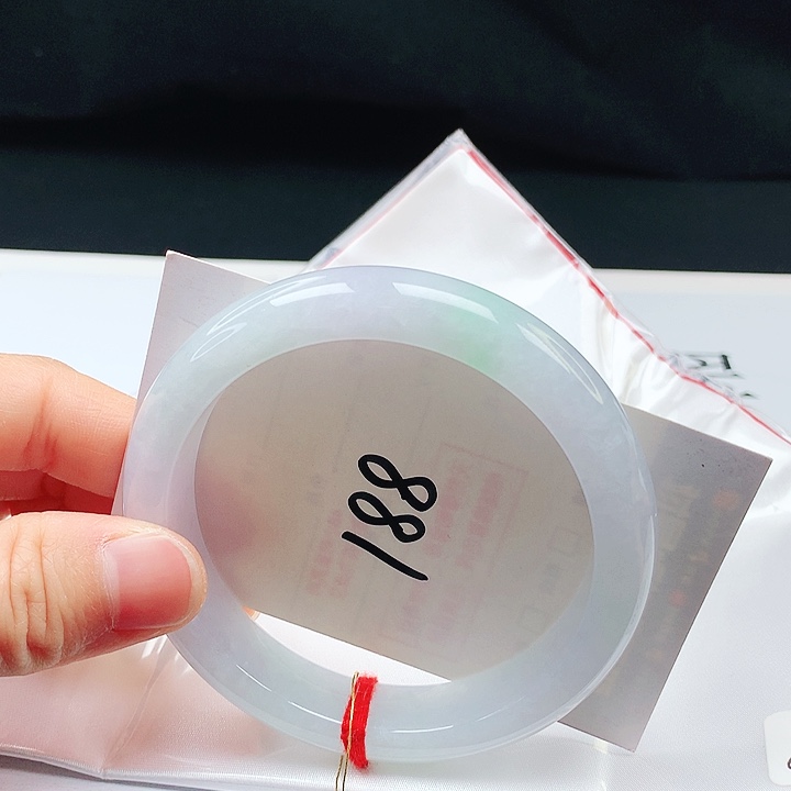 翡翠手镯未镶嵌61➕圈口