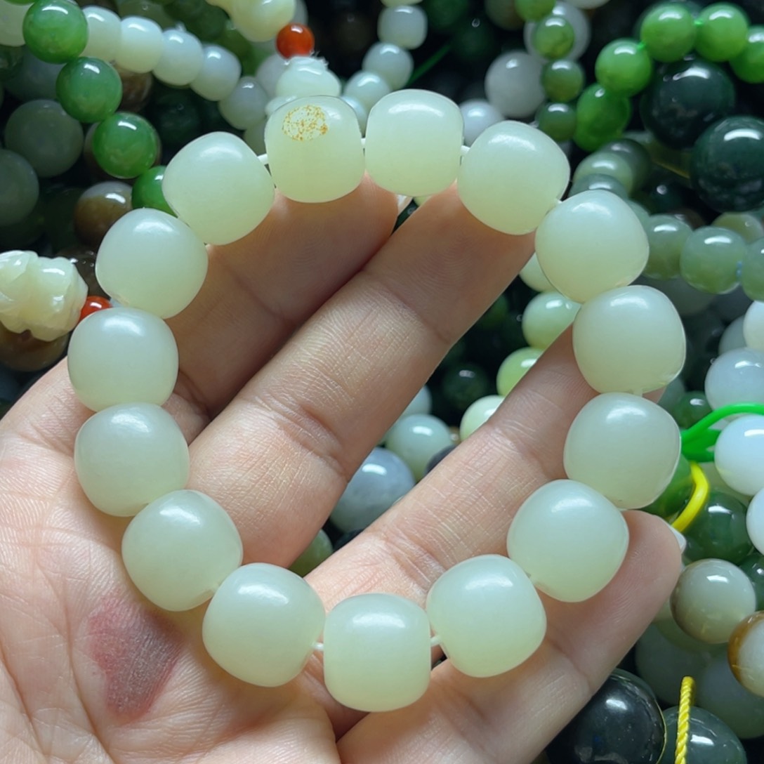 和田玉手链未镶嵌