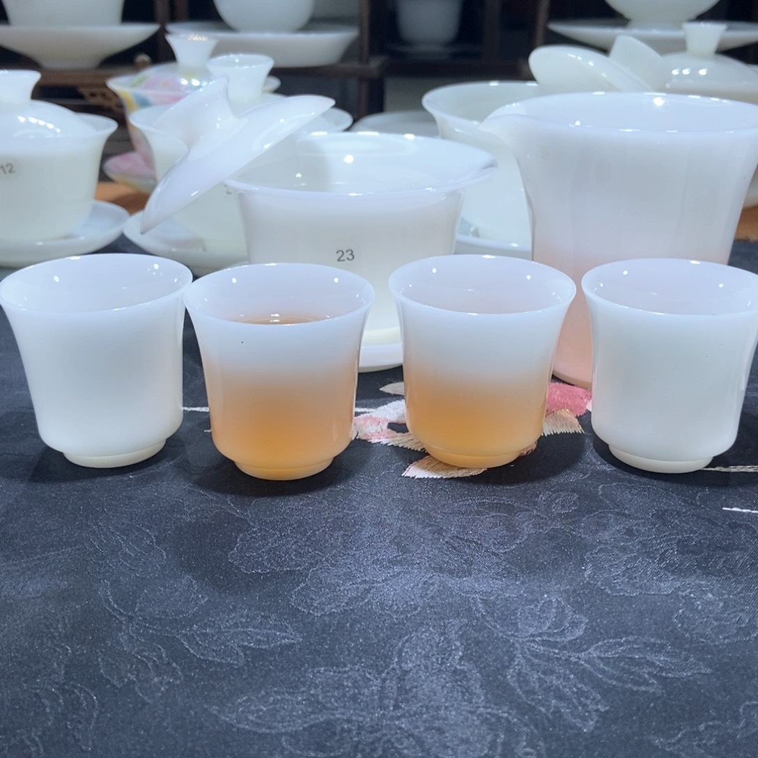 你不说不让她干啥呢是的不