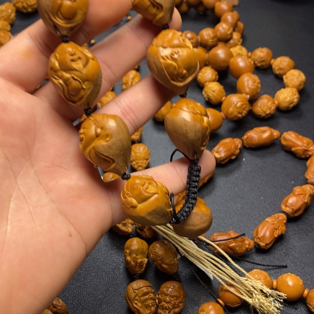 用***8橄榄核手串/手链包衣财神