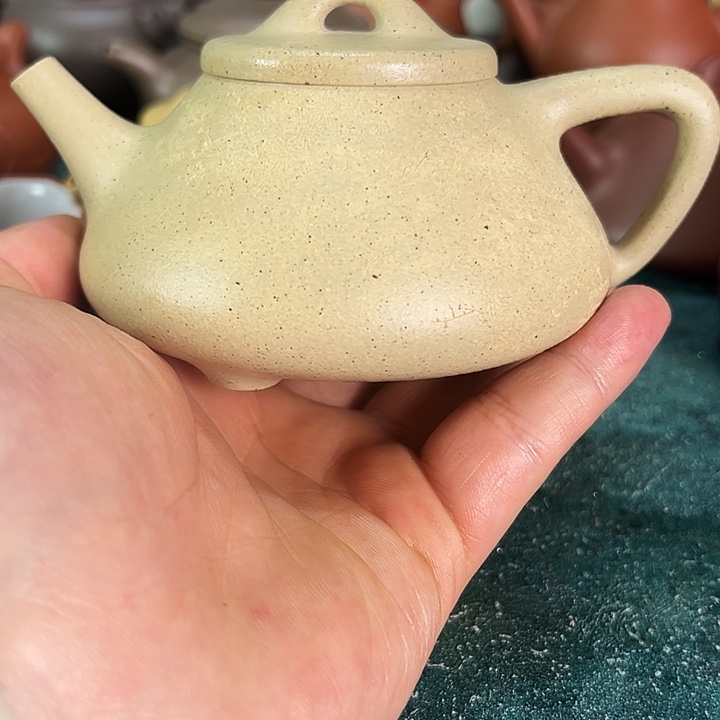 紫砂茶壶KTV图KTV图旅途图图图