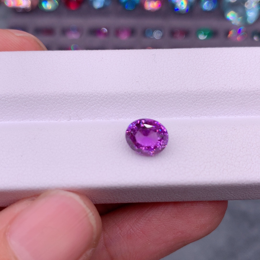 彩色蓝宝石裸石未镶嵌?***.