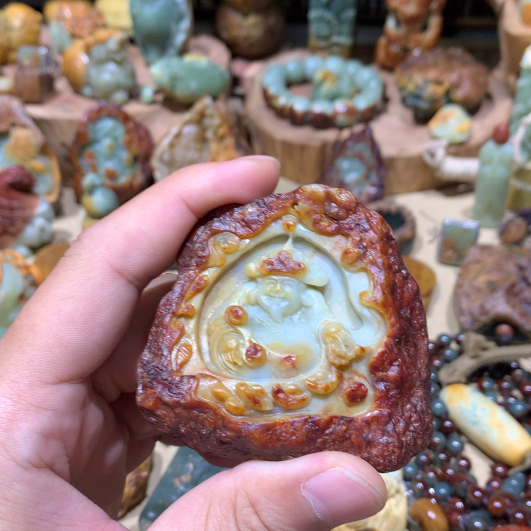 岫岩河磨玉（透闪石质玉）挂件未镶嵌