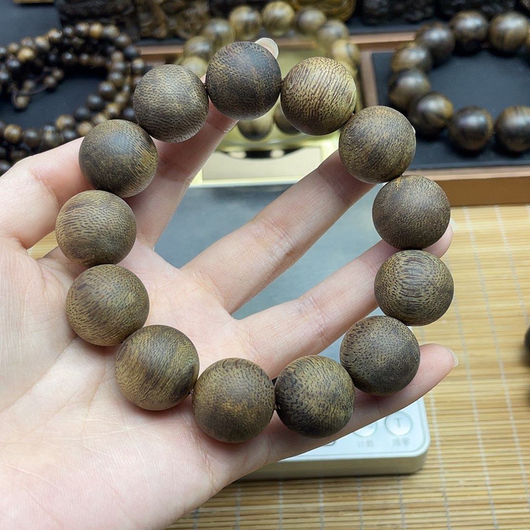 大***象手串沉香芽庄白棋楠