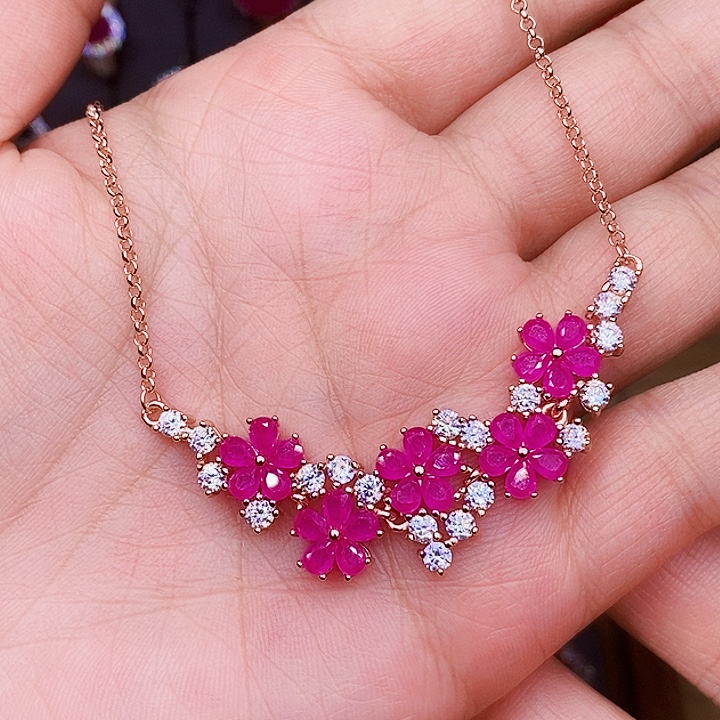 颈饰银S925镶嵌红宝石