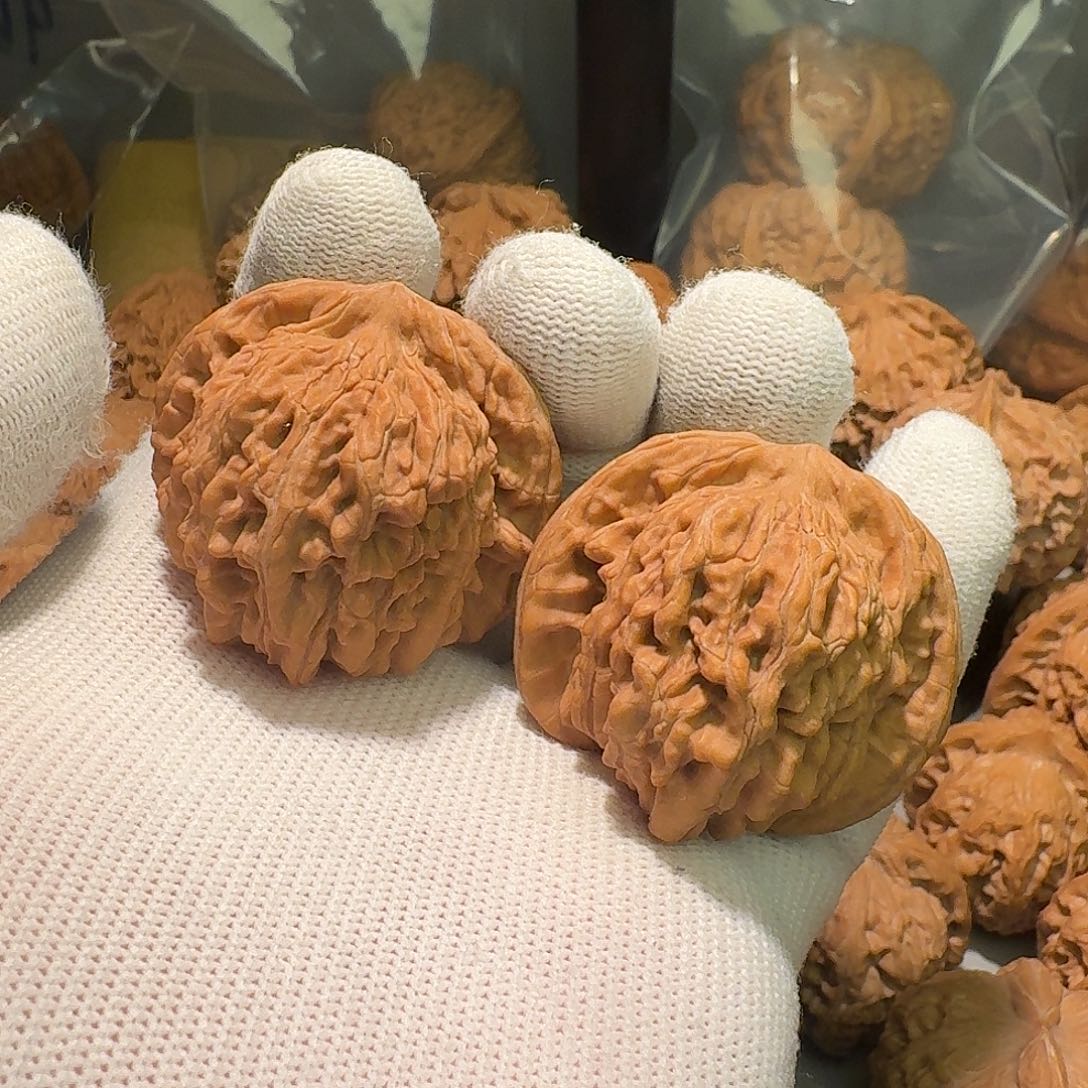 改***变文玩核桃吊坠楼子