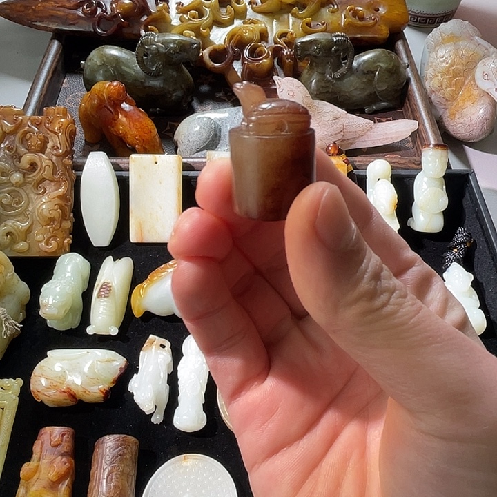 和田玉（糖玉）未镶嵌挂件