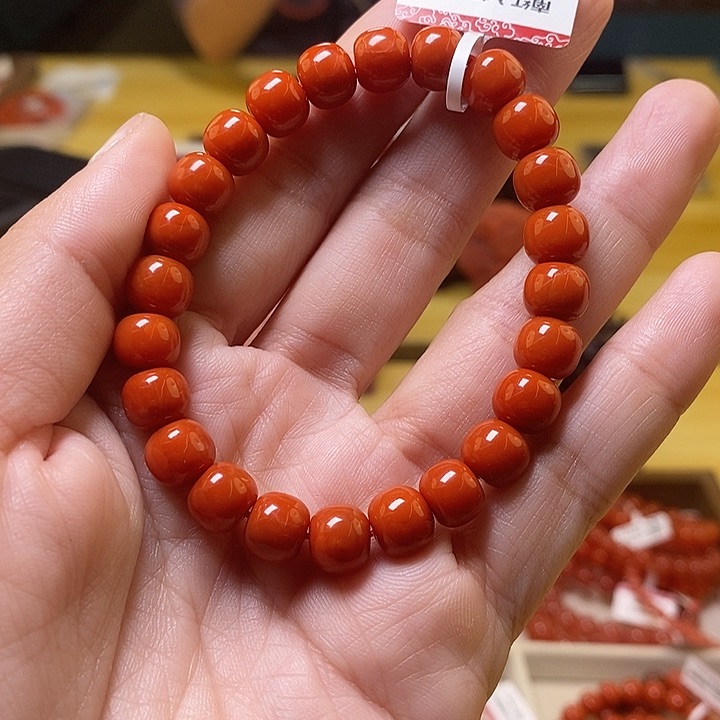 未镶嵌卡8+南红玛瑙