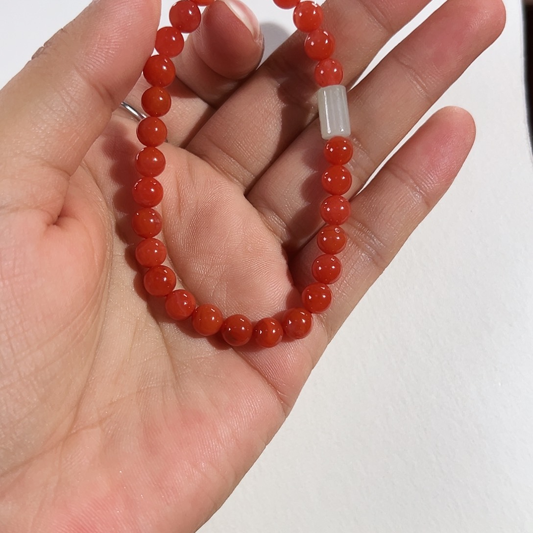 南红玛瑙手链未镶嵌