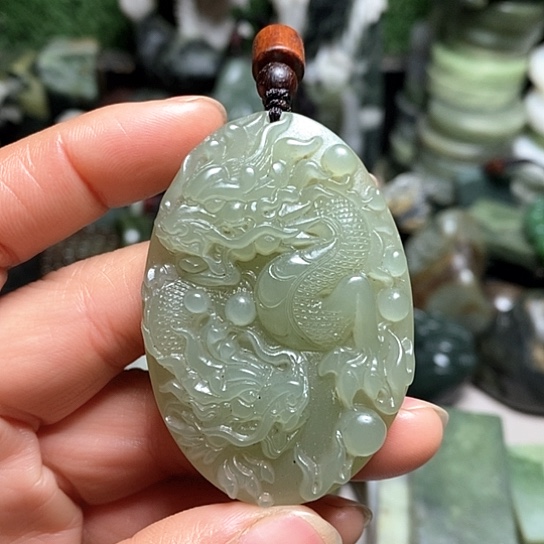 未镶嵌和田玉（糖玉）珠宝半成品不**末