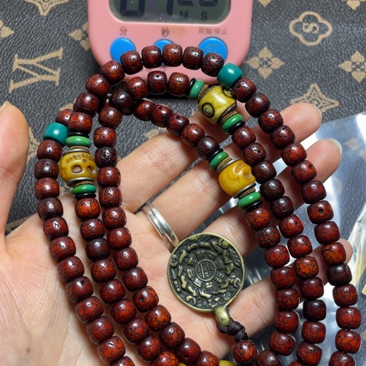 兰***脑藏式风格设计风格