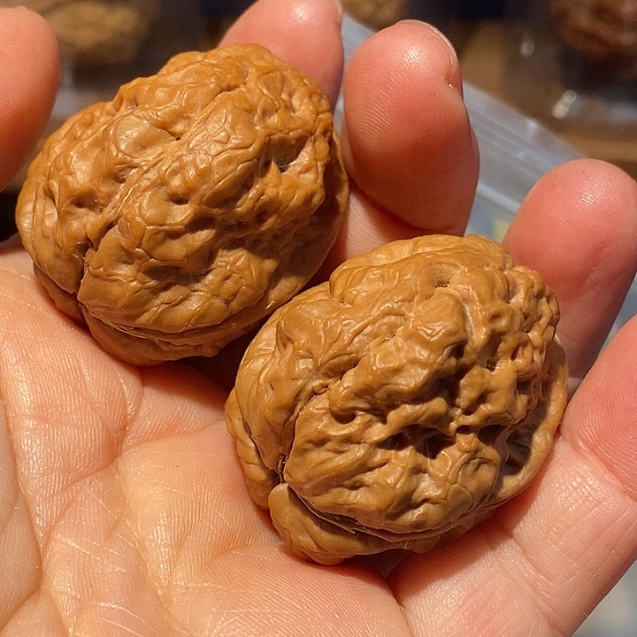 文玩核桃把件76677677776