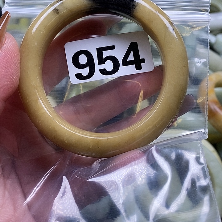 毛***毛蛇纹石玉未镶嵌手镯