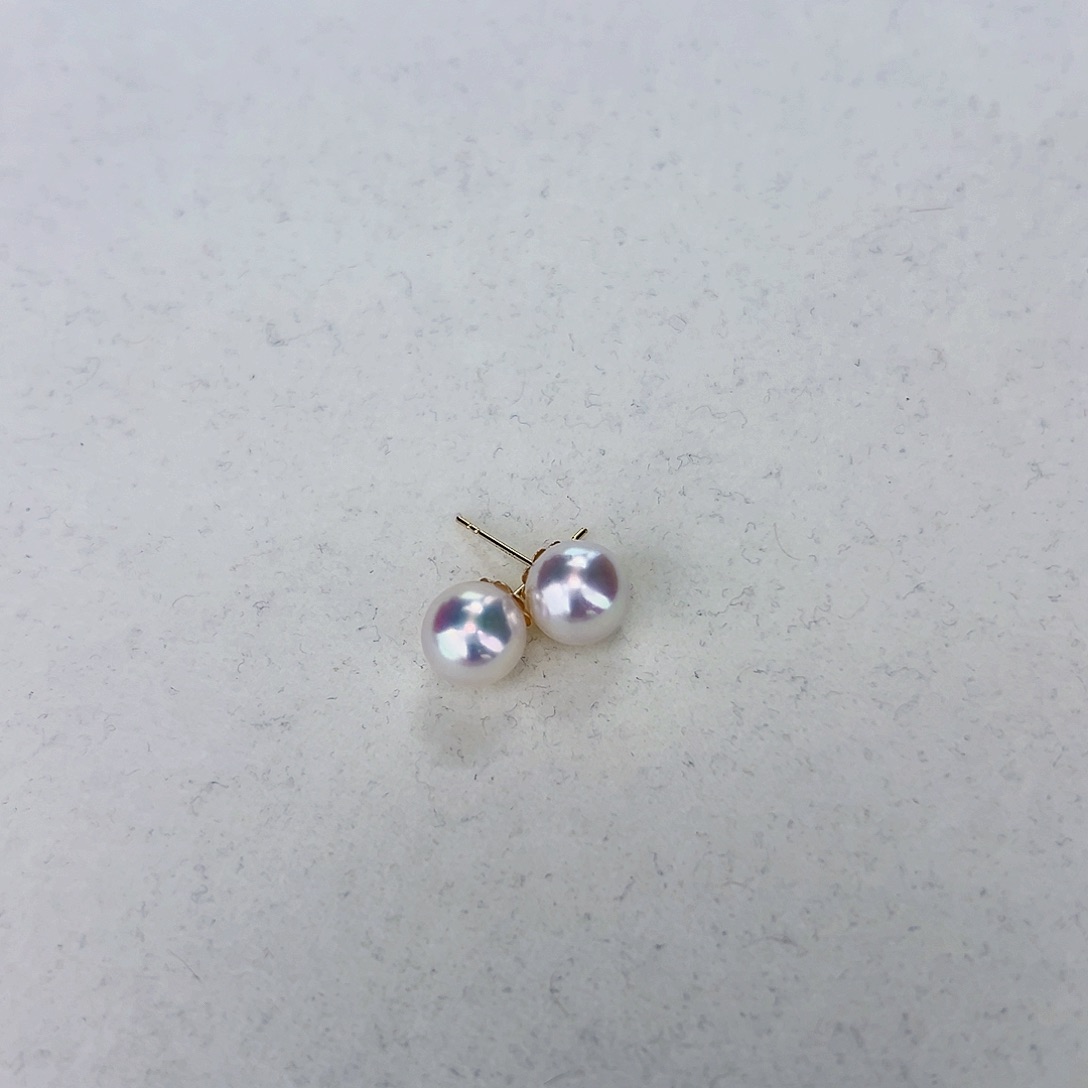 海水珍珠海水akoya天女耳钉8.5-9mm18K金镶嵌