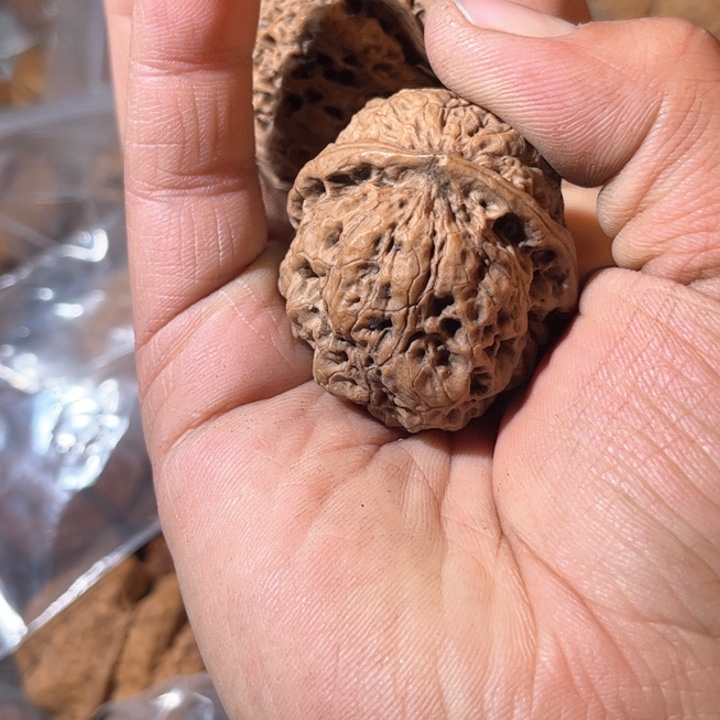文玩核桃吊坠滇西90