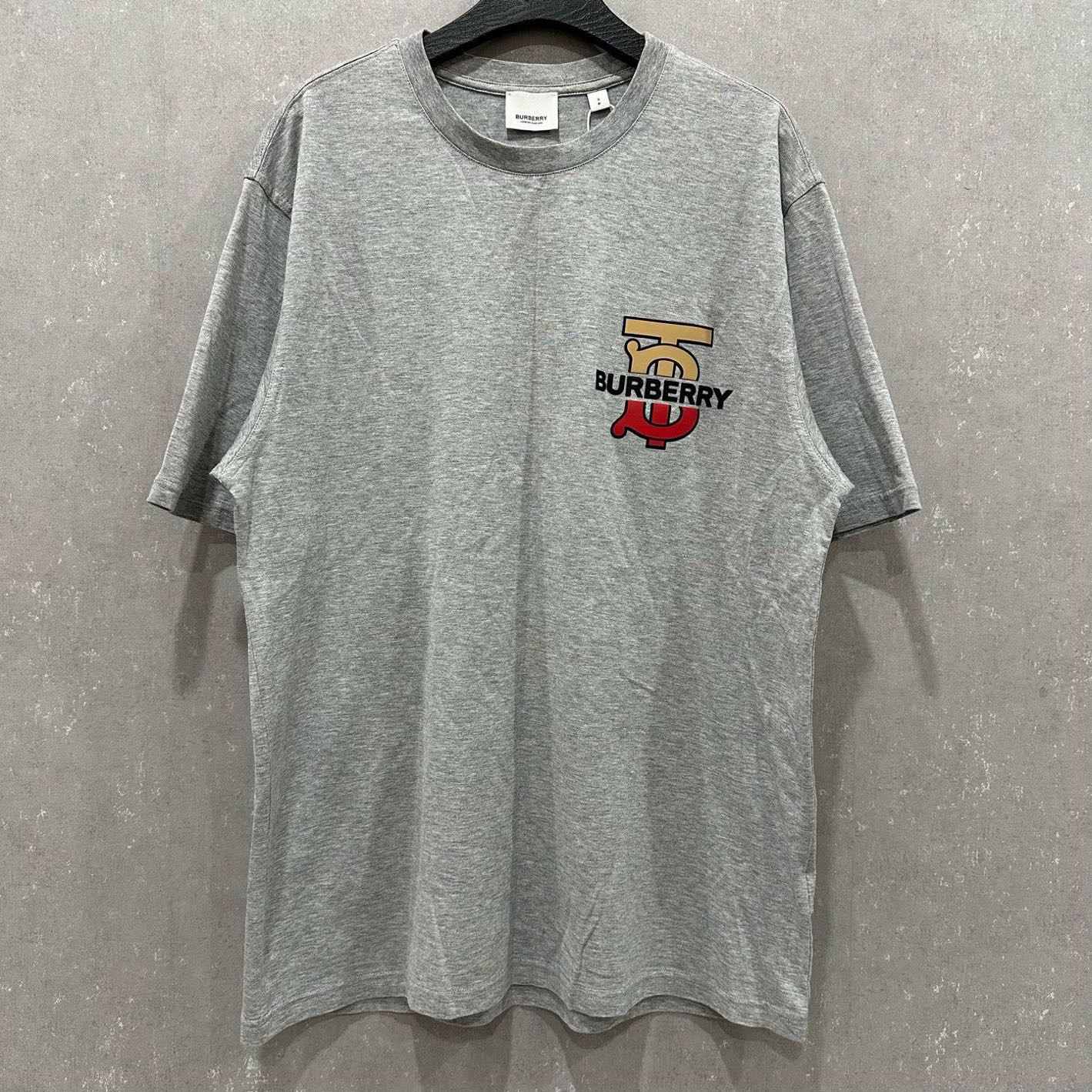 99新 BURBERRY/博柏利 logo短袖S码/004995