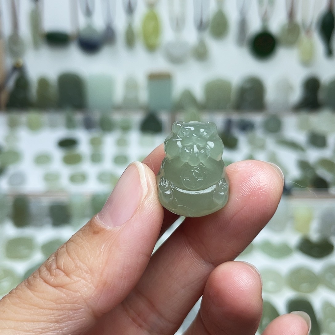 颈饰未镶嵌和田玉中***爱