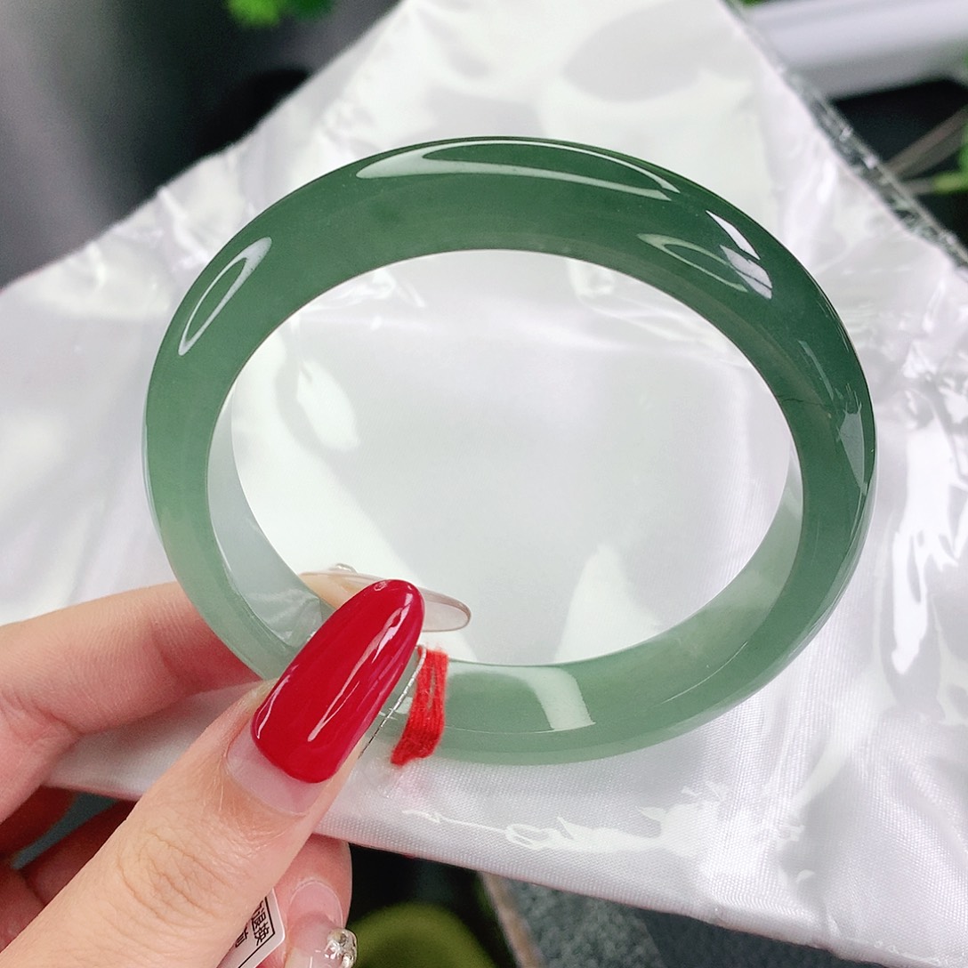 未镶嵌手镯翡翠57圈