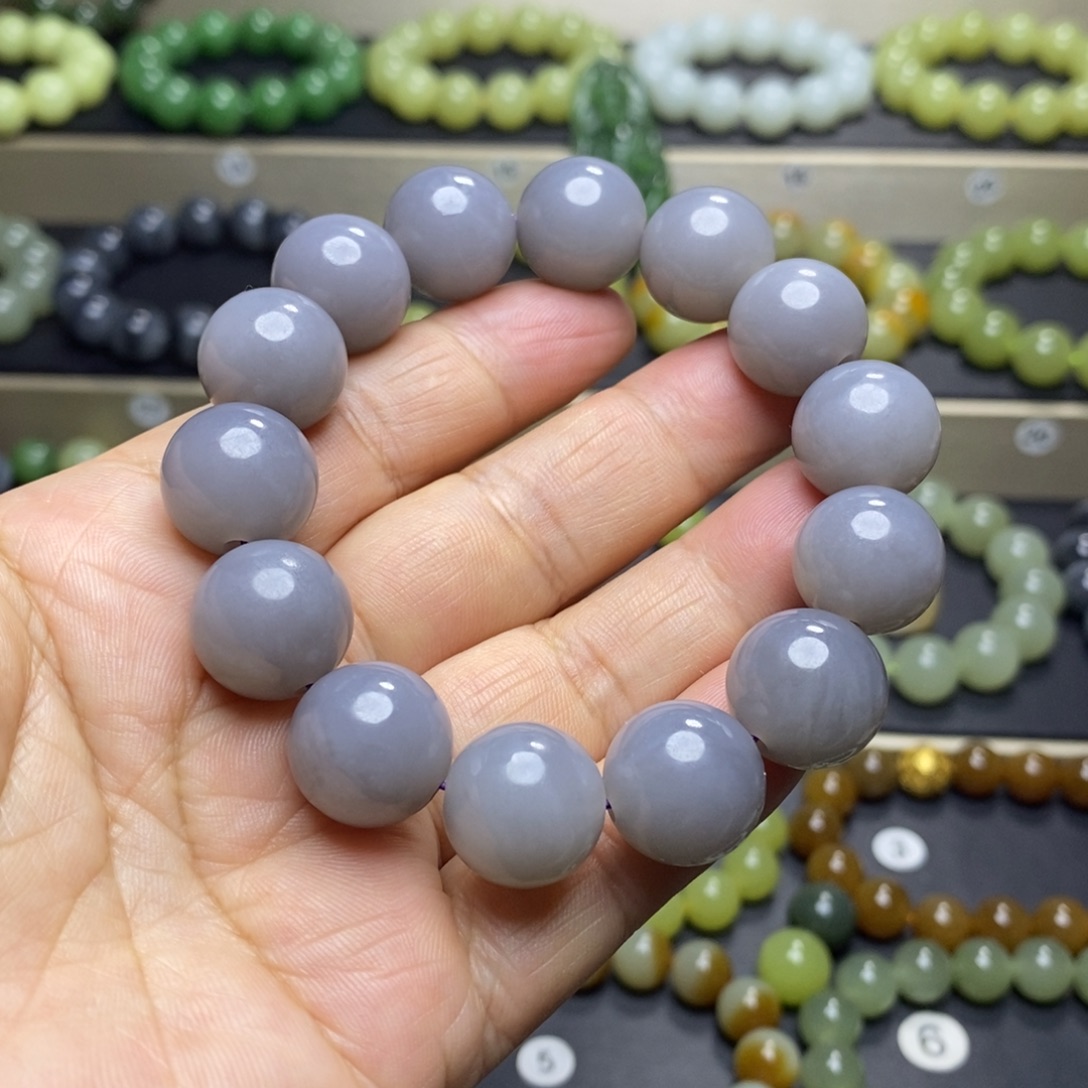 和田玉未镶嵌手串