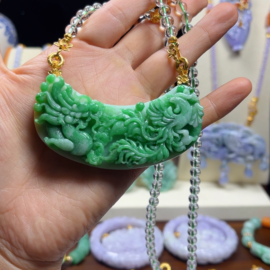 翡翠未镶嵌颈饰天然翡翠