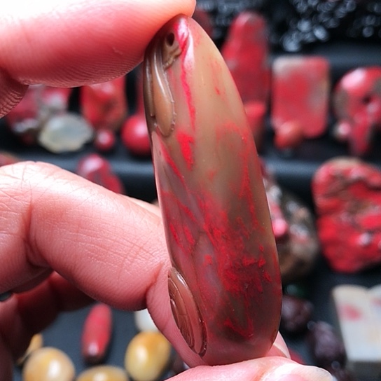 昌化石昌化鸡血石挂件