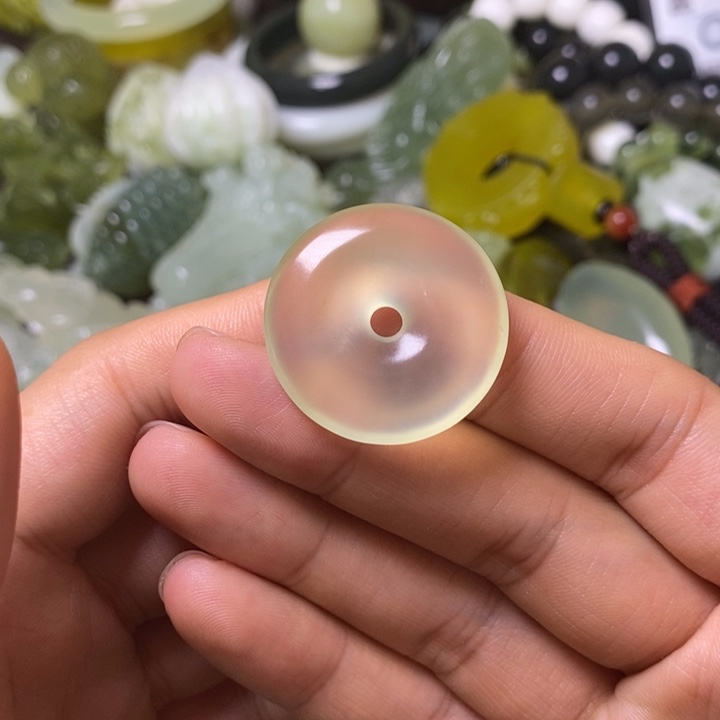 岫玉岫玉颈饰未镶嵌京****哥