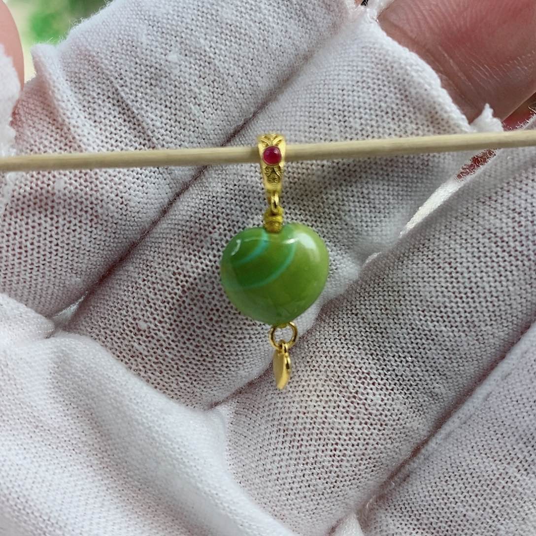 绿松石珠宝奇石18K金镶嵌