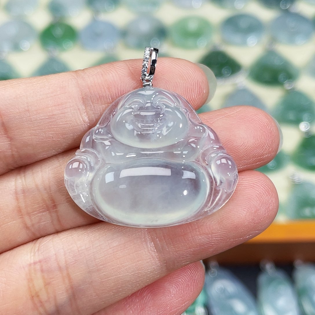 翡翠颈饰18K金镶嵌吊坠