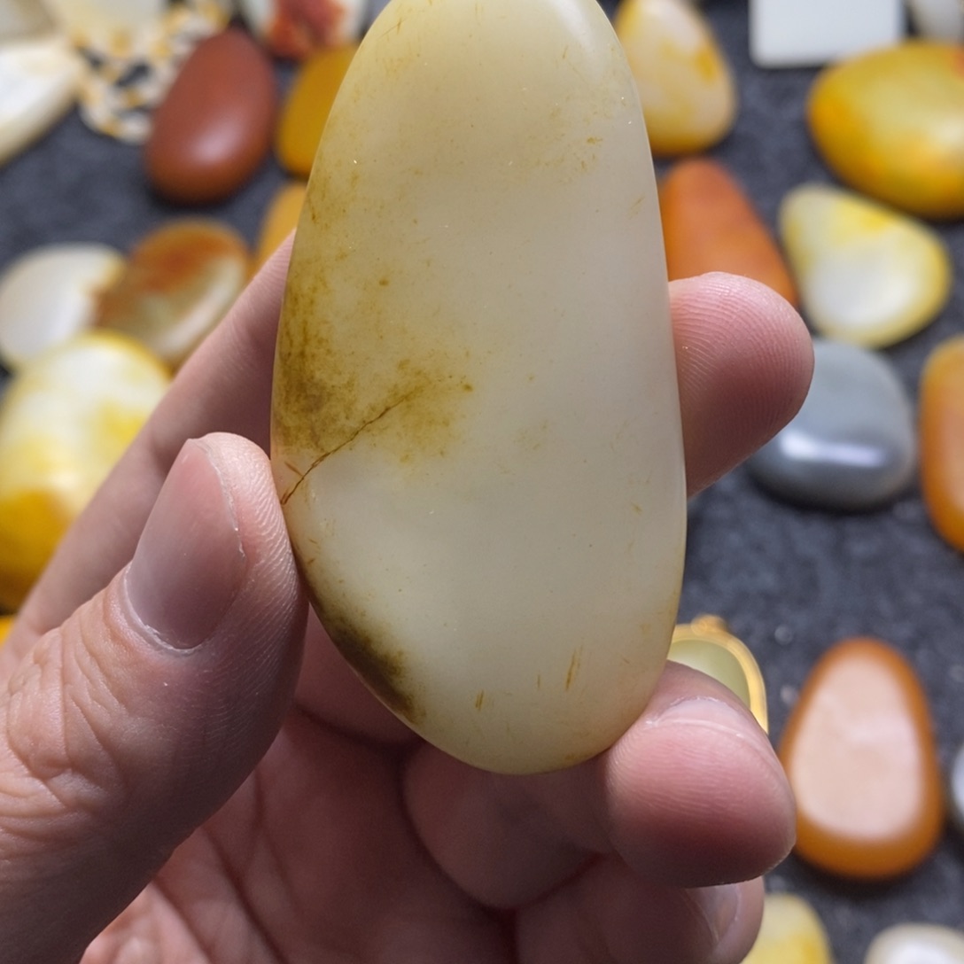 【闪购商品】和田玉颈饰未镶嵌