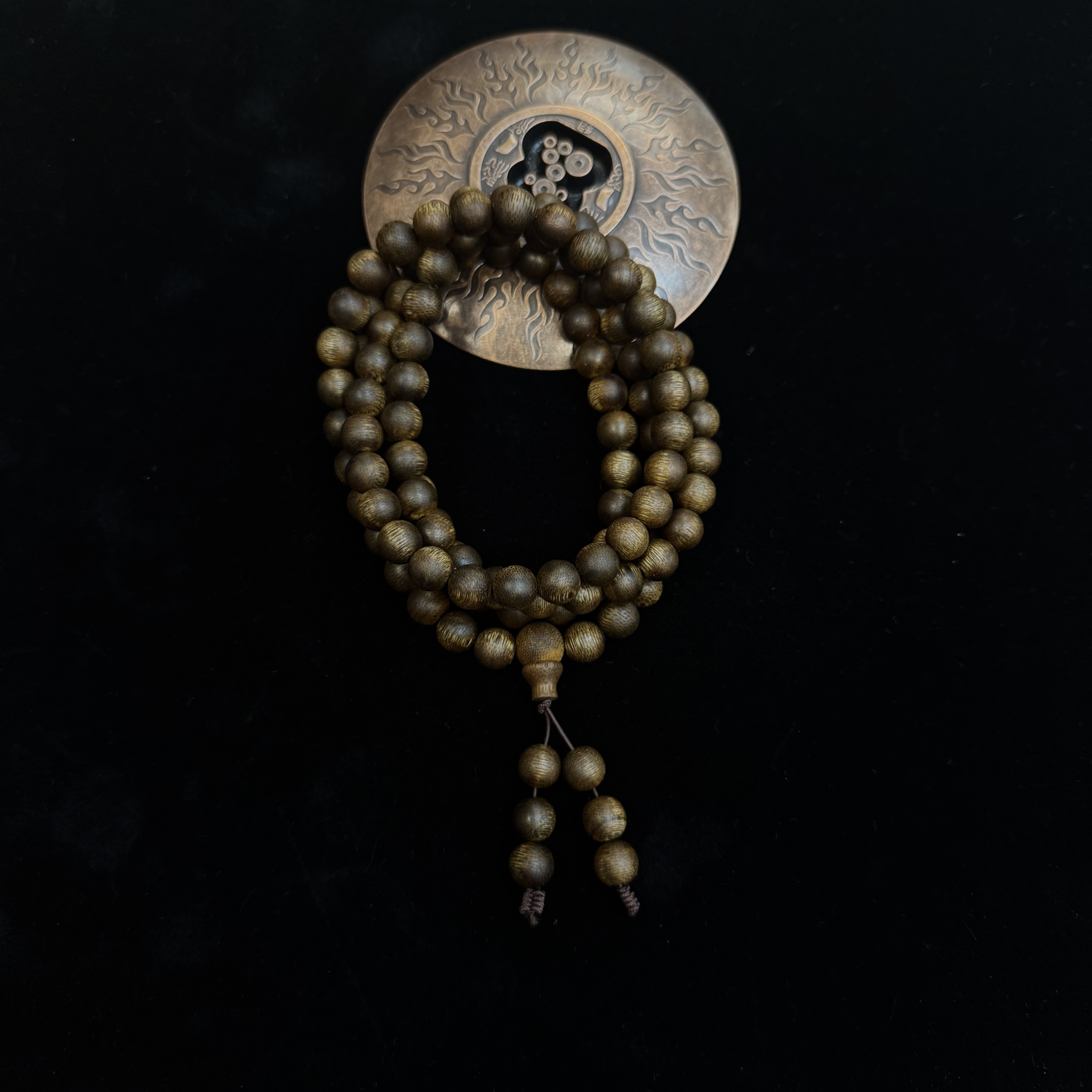 沉香【达德四号】沉水级罗门黑棋楠卡9mm108颗佛珠一条多样性发其一