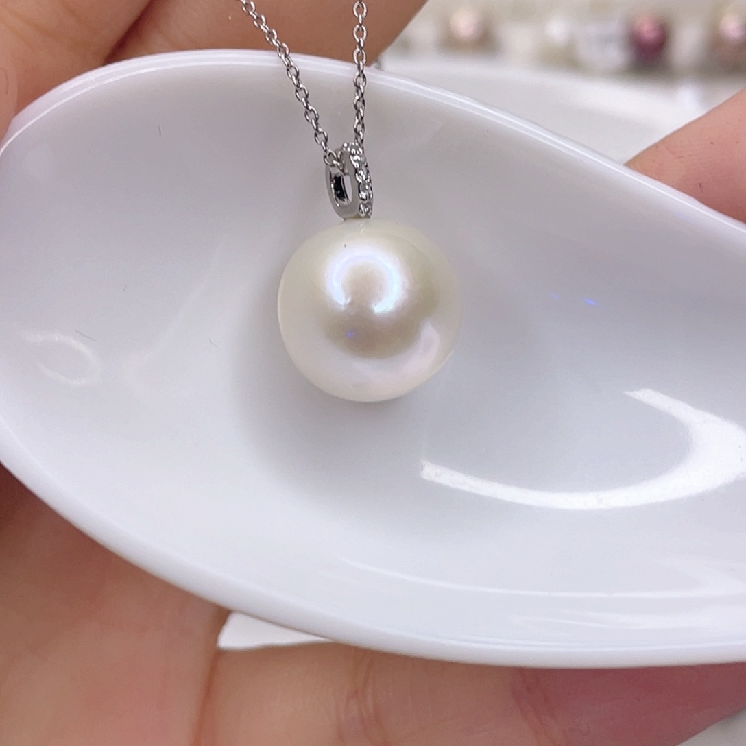 淡水珍珠未镶嵌吊坠(赠链)