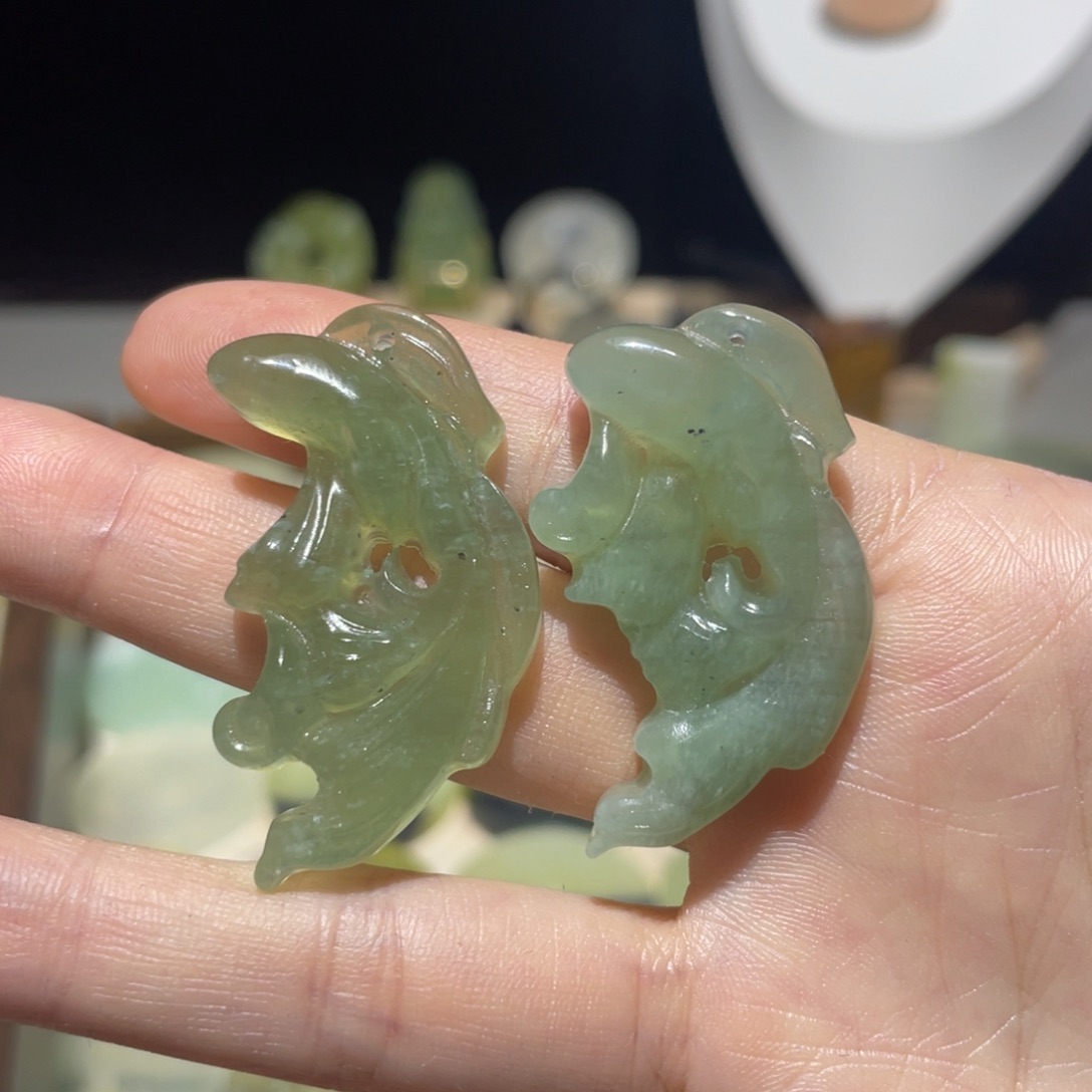 岫玉未镶嵌颈饰颈饰2
