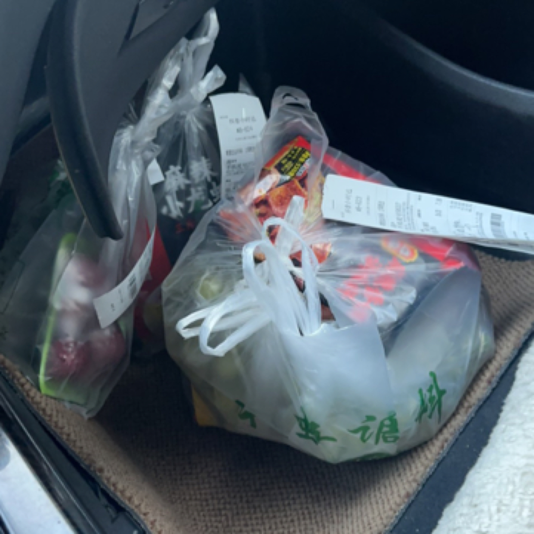 新鲜牛肉3斤装。