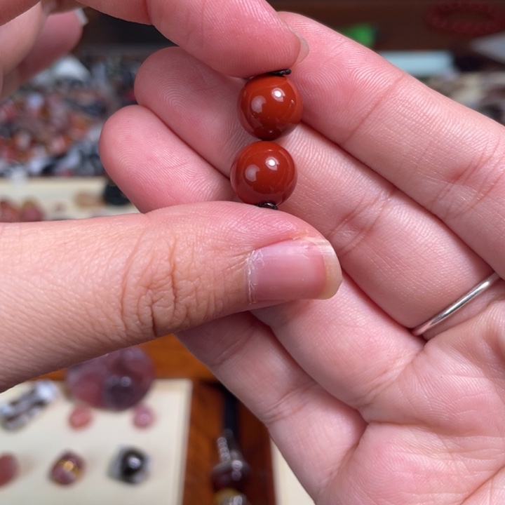 南红玛瑙未镶嵌颈饰8