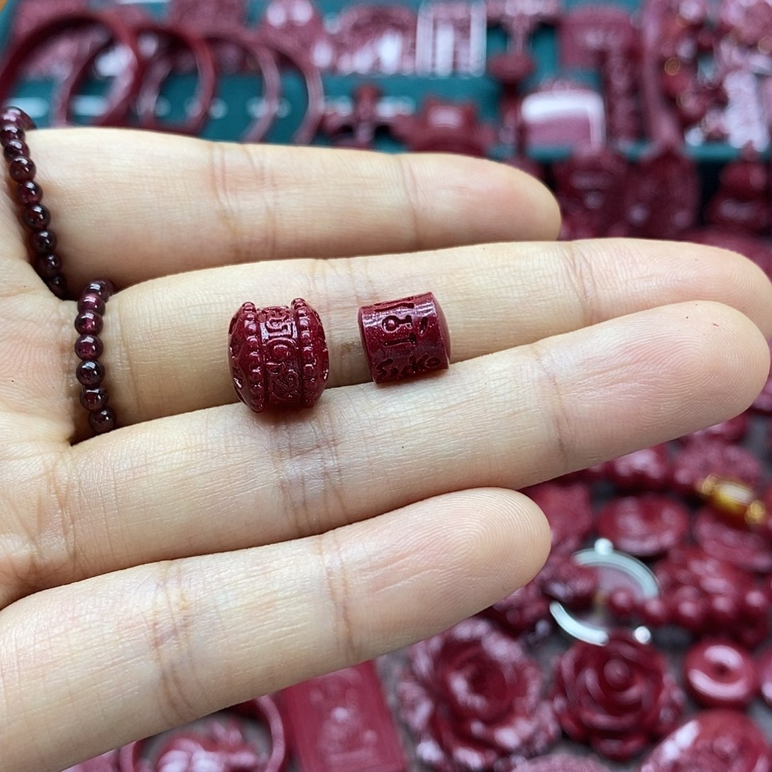 天然辰砂0000朱砂配饰