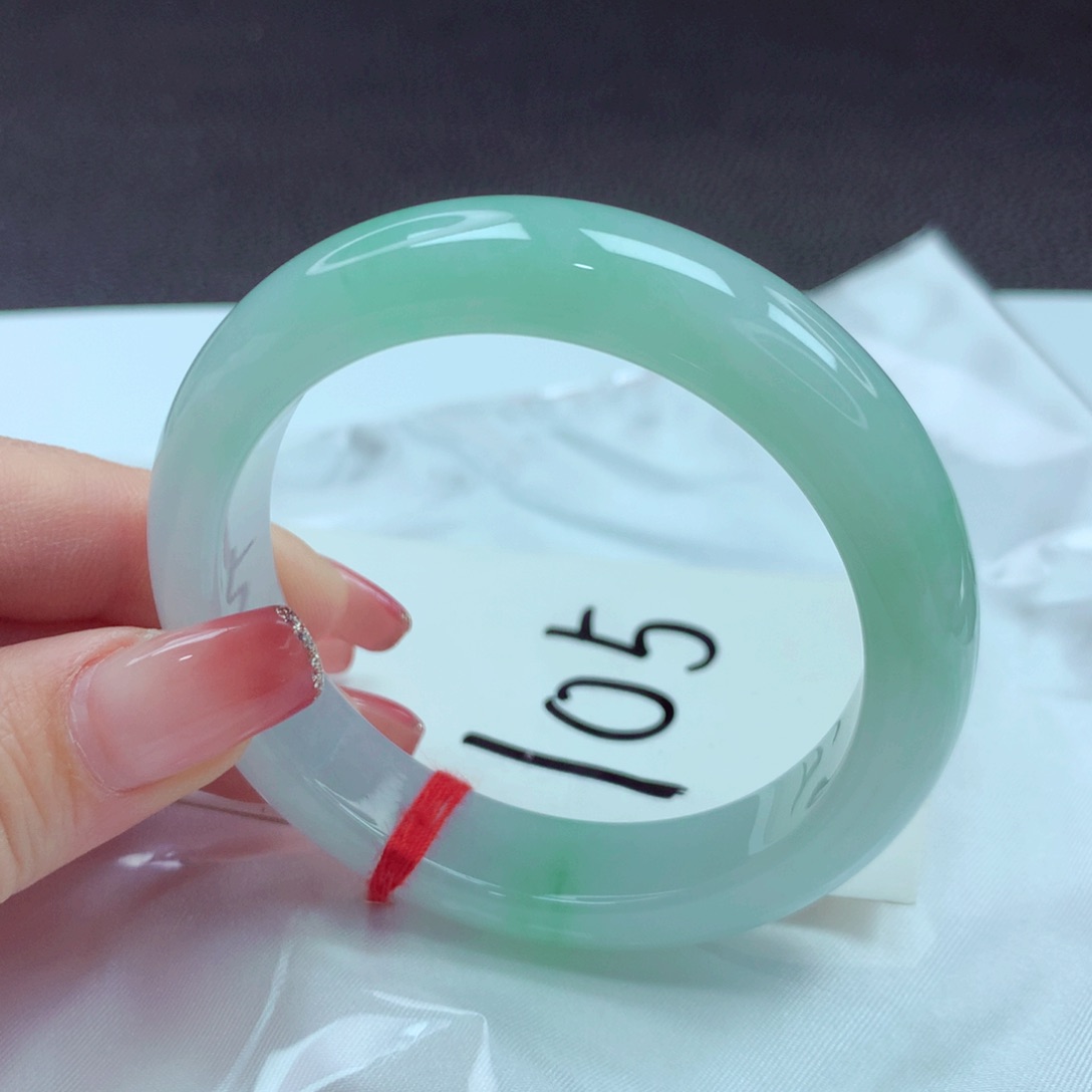 翡翠手镯未镶嵌手镯54