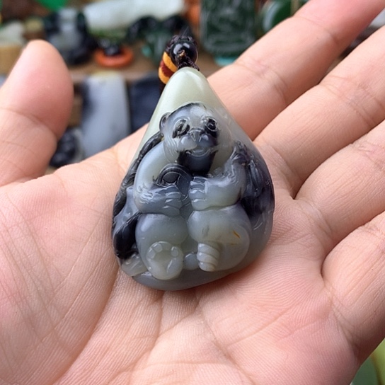 和田玉未镶嵌挂件