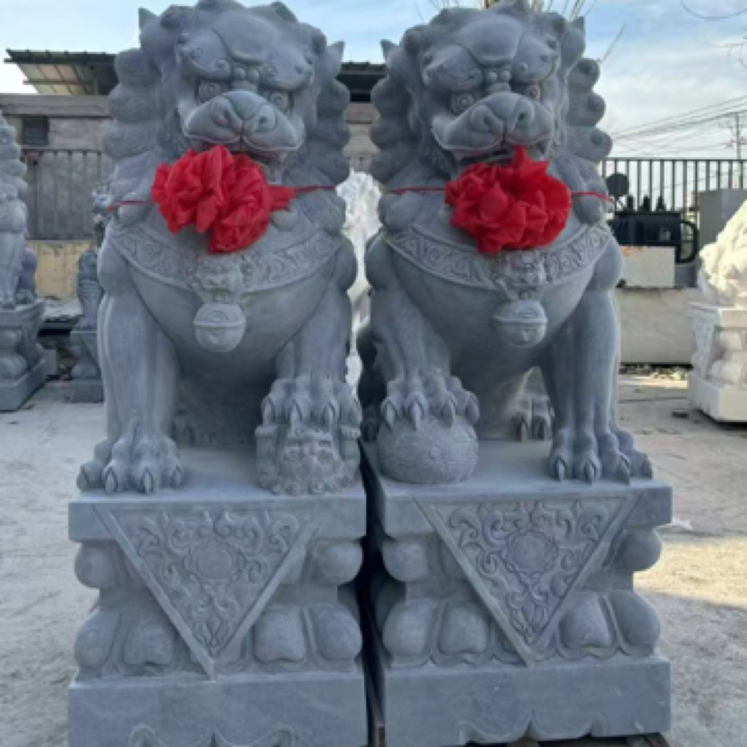 纯天然石雕汉白玉青石石狮子公司企业摆放寺院庭院门口摆件装饰