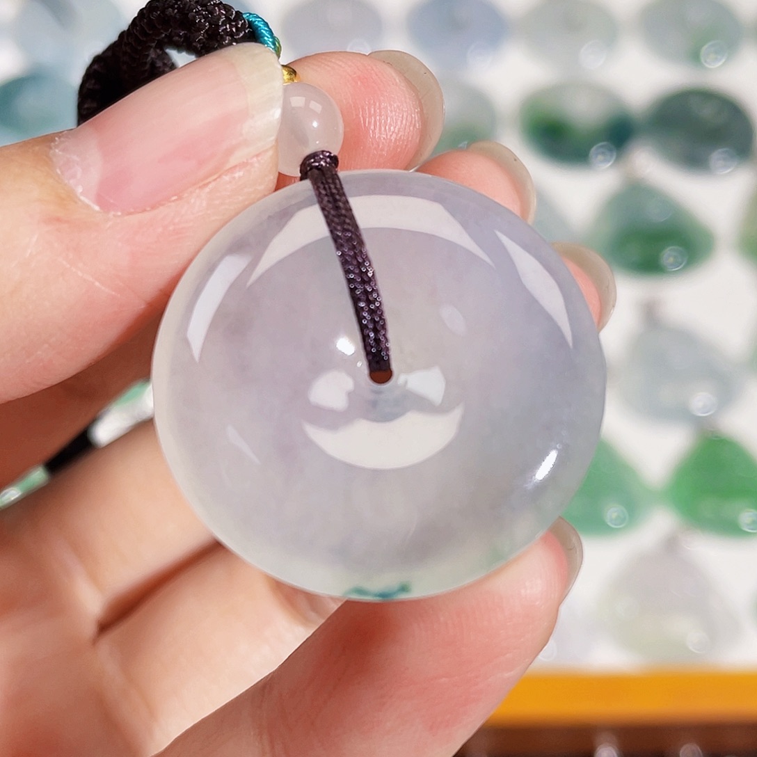 颈饰未镶嵌翡翠吊坠