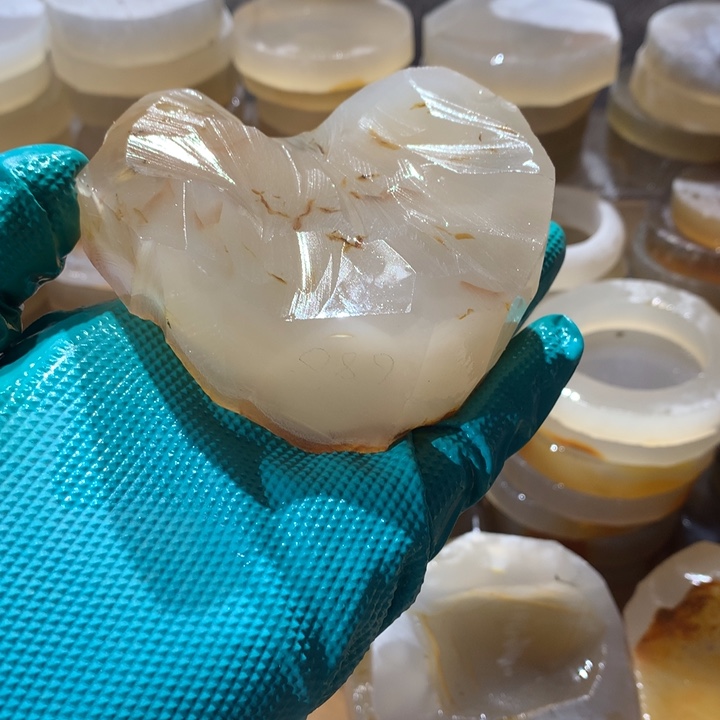 定制玛瑙惠***肥定制玛瑙手镯