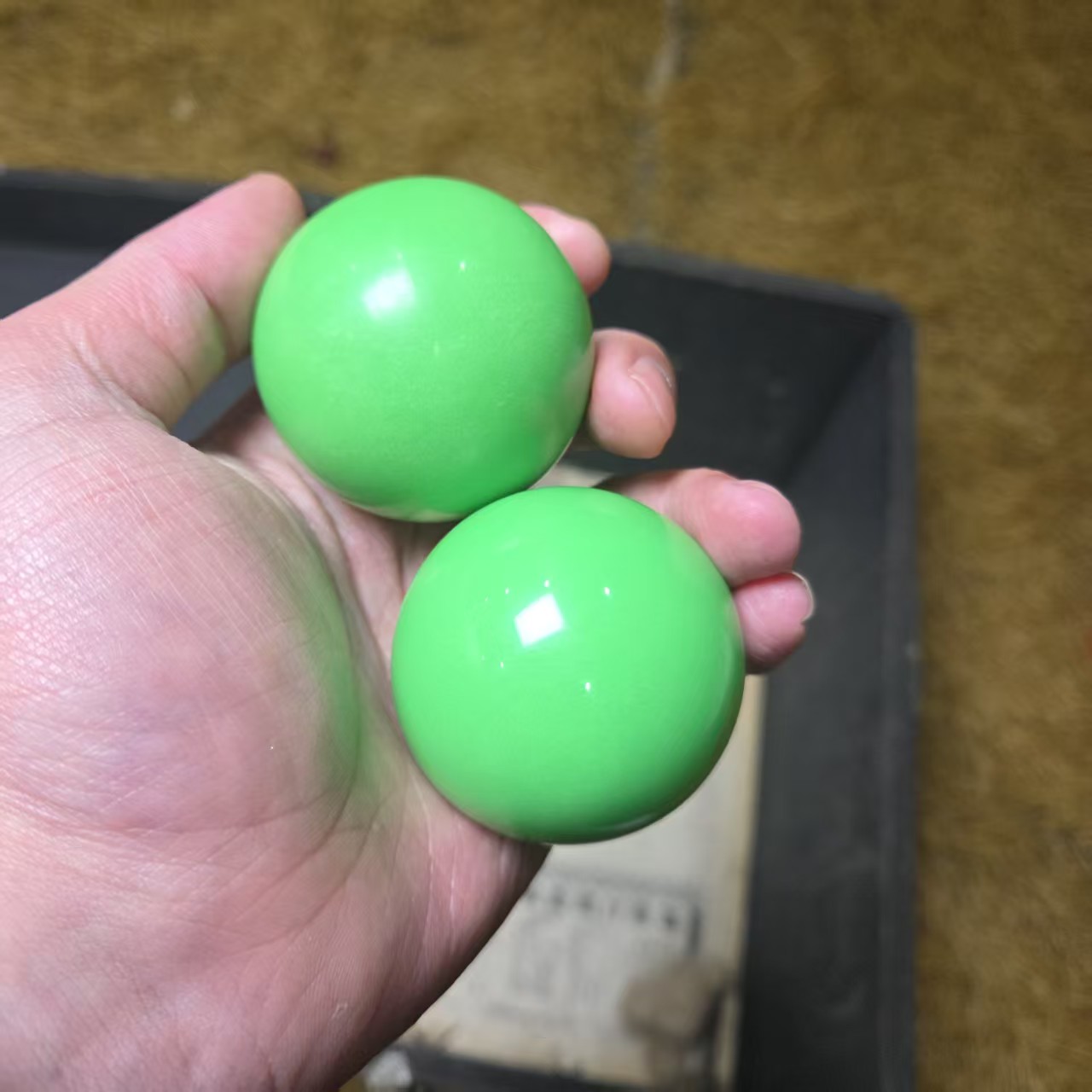 现代工艺品 24（一对）精美摆件