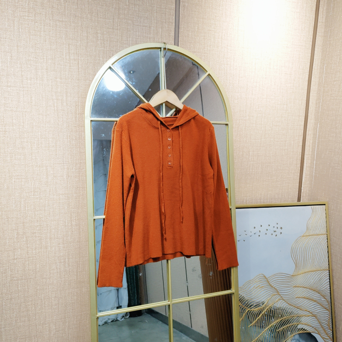 AF526孕妇橘色针织衫90-125