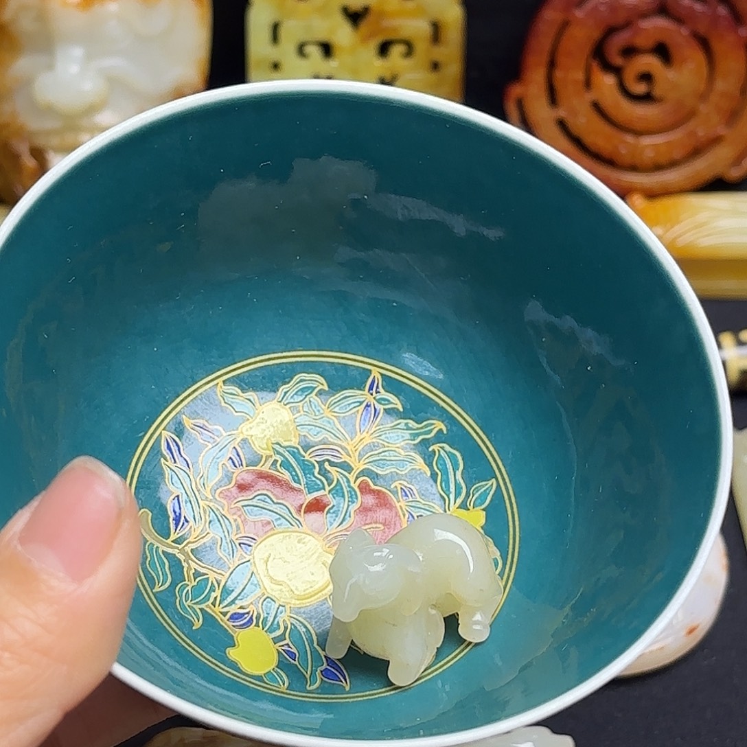 已***置瓷片精美摆件摆件