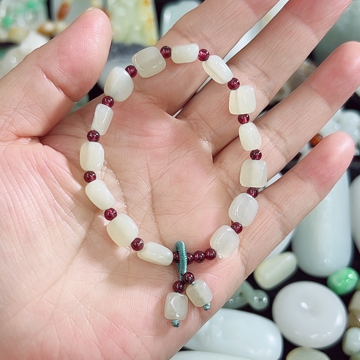 和田玉（糖玉）手链未镶嵌