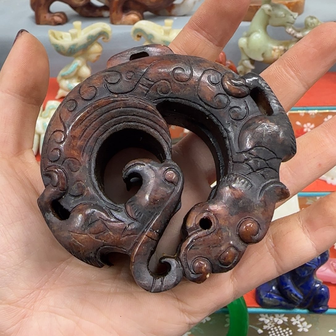 未镶嵌和田玉（糖玉）挂件