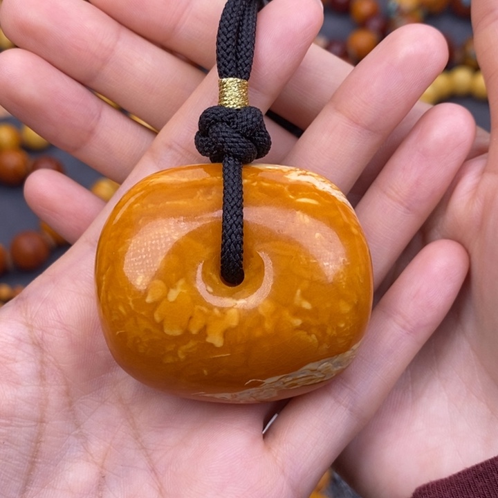 琥珀未镶嵌裸石蜜蜡M