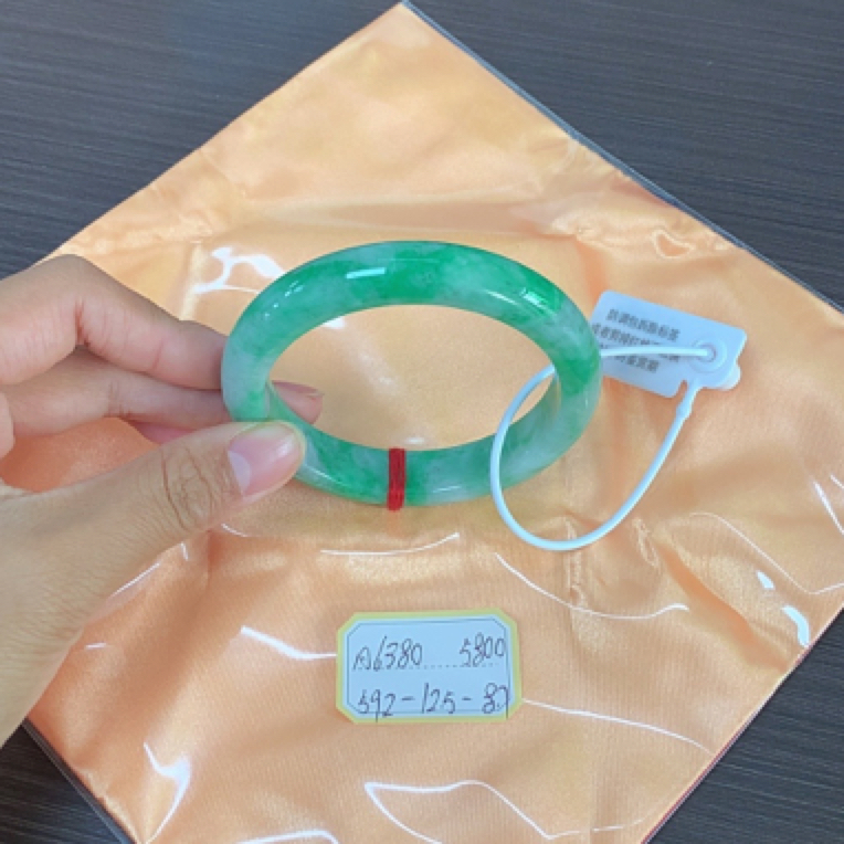 平洲珠宝天然翡翠A货A6380