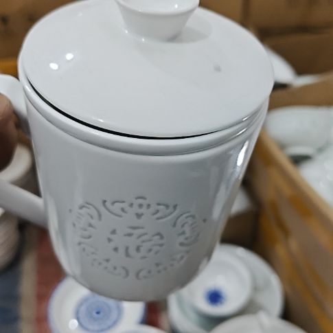 瓷玲珑福字办公杯一个带茶漏盖子微瑕疵