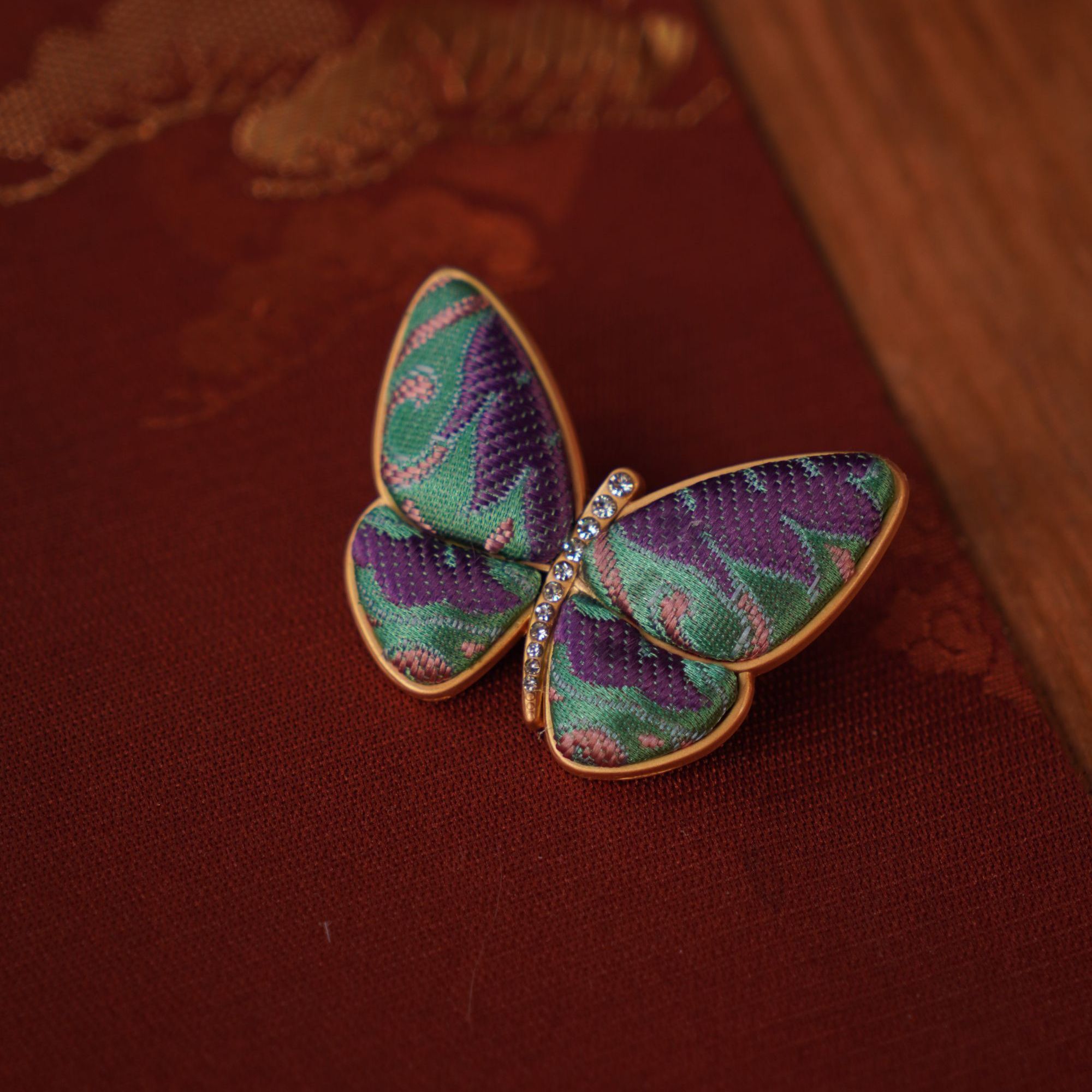 非遗宋锦蝴蝶挂件胸针